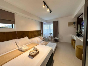 Hotel living ,The Persimmon Suites 2-4pax (1830)